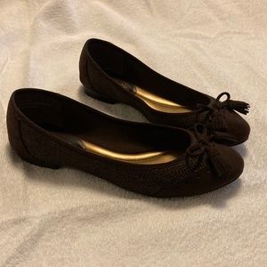 Kate & Katie brown flats